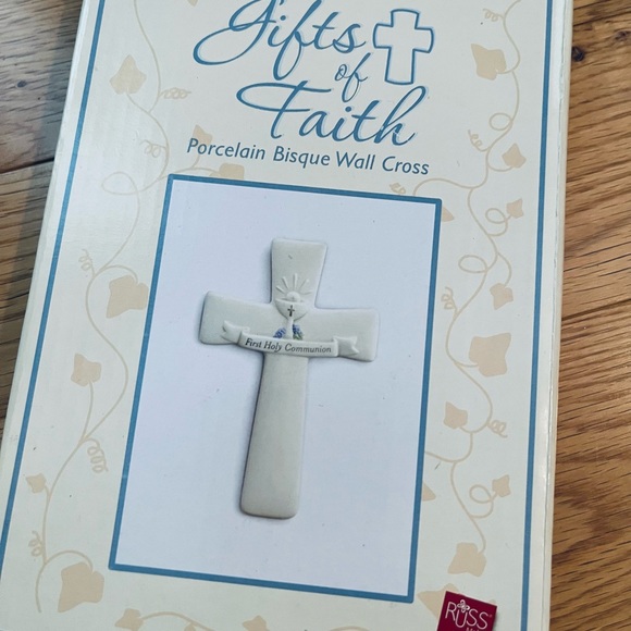 First Holy Communion Wall Cross - Picture 2 of 9